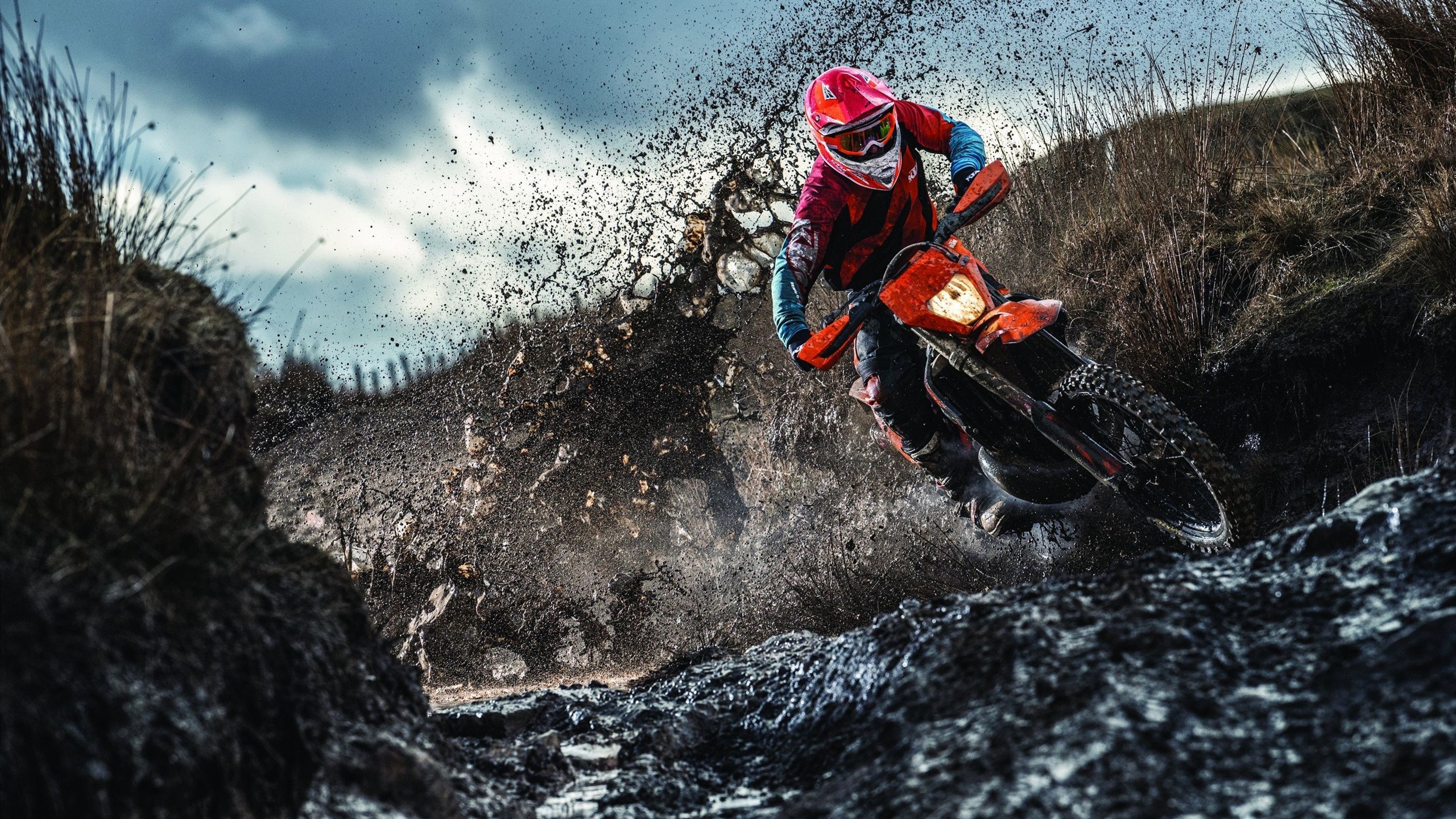 英超裁判组引入语境回溯技术提升争议判罚沟通清晰度，英超 裁判